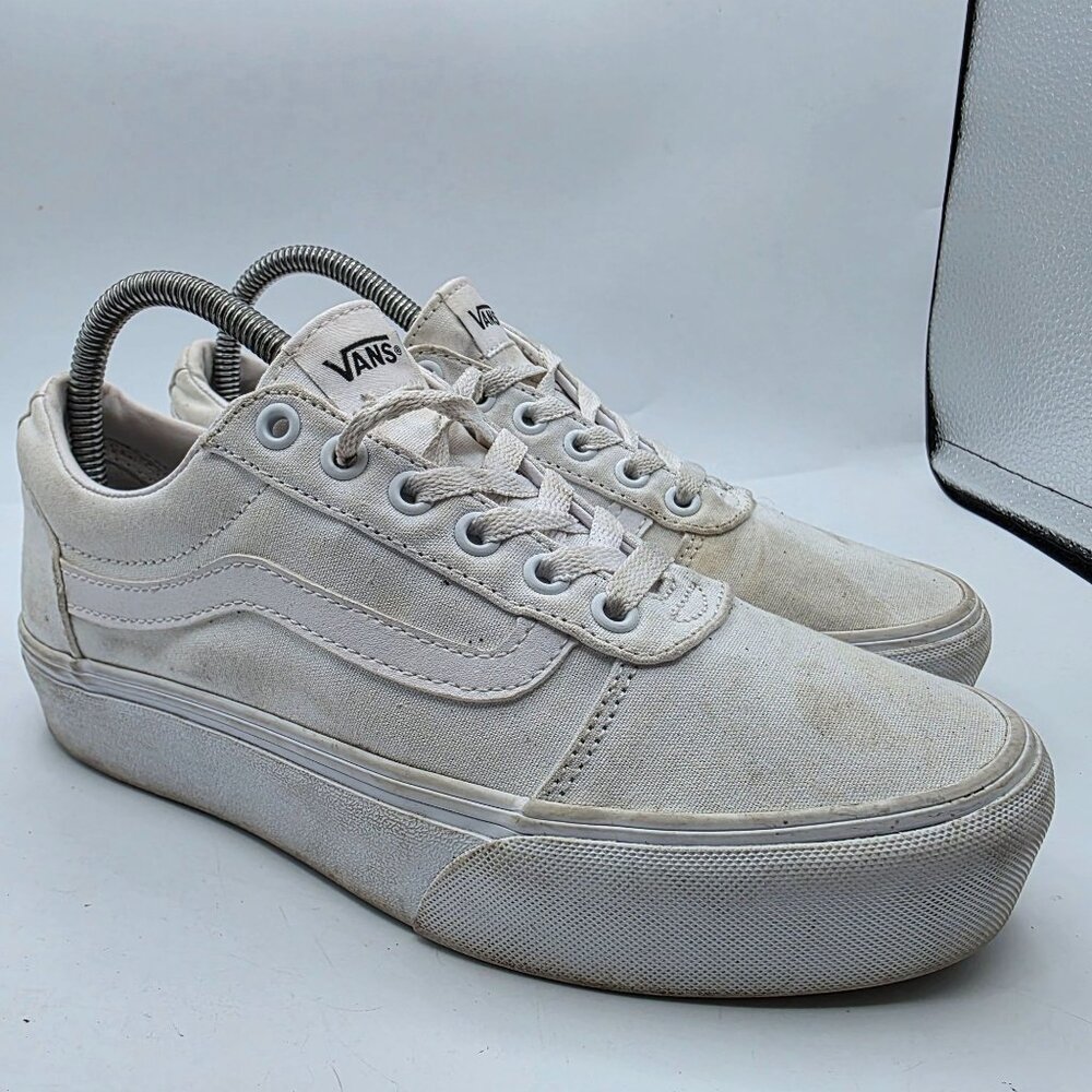 Vans Old Skool Platform Womens Size 8 Triple White Athletic Shoes Walking